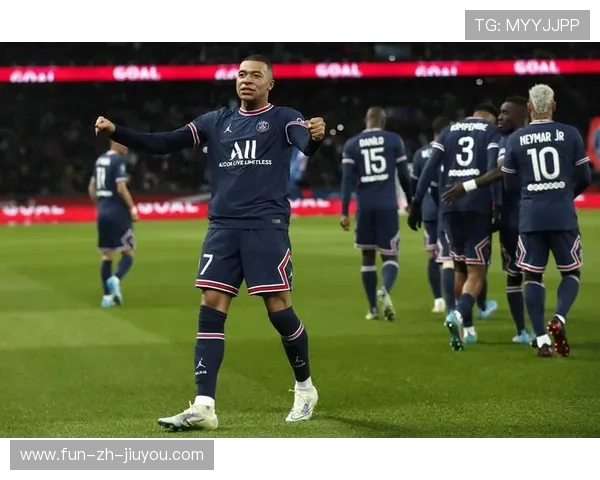 姆巴佩为巴黎圣日耳曼立下赫赫战功，3-0战胜马赛