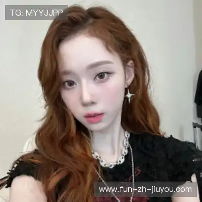 岑宝菱